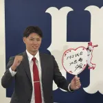中村奨成、275%アップの3000万で契約更改！