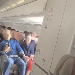 【動画】韓国人、飛行中の機内非常口を開け放ち換気した結果20億請求される可能性ｗｗｗｗｗｗｗ