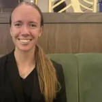 アメリカの美人女子大生、大谷のHRボールを691万円で売却