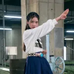 藤岡弘、の娘(20)仮面ライダーに変身