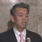 【悲報】維新奥下「ポケットマネーでキャバクラ通いがキツくて政治資金使っちゃいました」