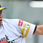 【悲報】元ソフトバンクの堂上隼人さん、女性へのわいせつ容疑で8回目の逮捕・・・・・