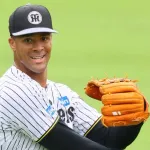 【悲報】阪神ファン、なぜか1年しか所属してないただの助っ人が他リーグに移籍しただけでブチギレ発狂