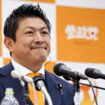 【悲報】最近の参政党、内ゲバ・造反・離党・公認辞退でもうめちゃくちゃ