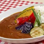夏野菜カレーとかいうカレーをもっとも不味くする料理