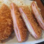 薄いハムカツ←当然うまい  厚いハムカツ←こいつもアリ  チーズを挟んだハムカツ←こいつ！！