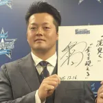 D　e　N　A　牧　秀　悟　、　メ　ジ　ャ　ー　へ　