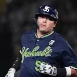 村上宗隆さん、どこと交渉が進んでいるのかわからなすぎて記者を困惑させてしまう
