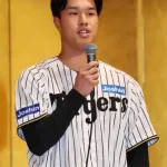 【阪神】ドラ３岡城快生、初タテジマの感想は？「学ランを初めて着た時の感じが…」背番号は34