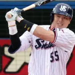 MLB記者「村上宗隆はもう1シーズン日本でやる可能性。どの球団も彼を三塁手として見ていない」