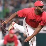広島がハーンとの再契約を発表 今季55試合で防御率3・35の剛腕「とてもエキサイティングな気持ち」