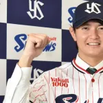 元カープ大道温貴がヤクルト入団会見！現ドラ移籍“通達”は「すごく動揺」
