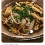 【速報】関西人「東京のうどん濃すぎて泣いた」