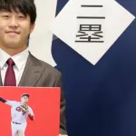 【悲報】カープ小園、契約で揉めて銭闘へ。本部長「(条件面は)歩み寄ったつもり。選手それぞれの考えがある」