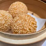 【悲報】中華料理、デザートの選手層が薄すぎる