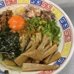 油そばとかいうクッソ美味いのに覇権を取れない不遇の麺類www