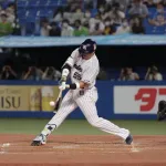 【悲報】村上宗隆さん、契約できないので価格設定を見直して値下げしてしまう・・・・・