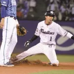 山田哲人(22).324 29本89点15盗塁→ファッ!?　山田哲人(23) .329 38本100点34盗塁→ヒェッ…　山田哲人(24) .304 38本102点30盗塁→怪物やん…