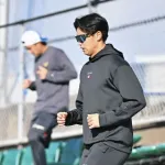 中日味谷「石伊さんを抜かさないと試合に出られない」