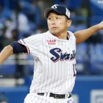ヤクルトの石川さん（46）てなんで引退しないの？？