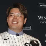 【朗報】ワイプロ野球ファン、村上は2022年がピークなのでメジャーで通用しなくてもセーフと判断