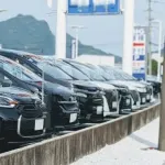 車に興味ないけど車必要な人は何を基準に選べばいい？