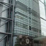 カラオケBOXで日テレ男性記者が下半身露出、女性記者とわいせつな行為まで…NHK記者に動画撮影された女性記者は憤り訴訟も検討