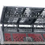 金沢ゴーゴーカレースタジアム（2024年開業）、風で屋根がはがれる・・・