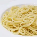 茹でたスパゲッティにレトルトカレーかけるのあり？