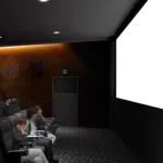 【画像】サマーウォーズ監督最新作、変な間取りの映画館で上映されてしまうｗｗｗｗｗｗ
