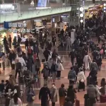 年末年始のニュースで空港でインタビューされてる子供「海外旅行行きます！」←これ