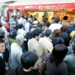 【疑問】若者の『宝くじ離れ』が深刻。20年で売上3割減。原因は若年層が全然買わない・・・・・・