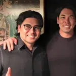 マエケン、楽天入団を『1番最初に報告した2人』と3ショット！「日本シリーズで会おう」