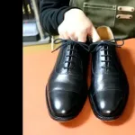 【画像】140000円の革靴と14000円の革靴の見た目の違いがヤバい…