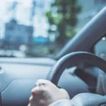 （ヽ´ん`）「月3万キロ運転してるけど？」