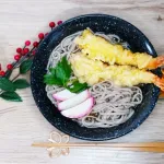 年越しそばってどのタイミングで食べるのが正解なん？