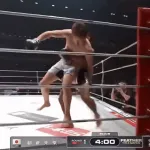 【悲報】朝倉未来、リング端に逃げようとするも連れ戻されてしまう…