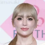 【悲報】浜崎あゆみ「安室ちゃんはダンス。MISIAさんは歌唱力。林檎さんは作曲能力。私だけ何もなかった