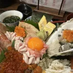 【画像あり】「これは痛風になるわ」と言われているの３８００円の海鮮丼がコチラ