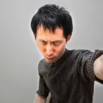 【朗報】肩ドンヤンキー「おい、待てやこら！」ワイ(身長999km体重999kg肩幅999km)「あ？」