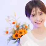 渡邊渚（28）、グラビアアイドルを薙ぎ倒し頂点に立つ。2025年グラビアアワード最優秀作品賞を受賞