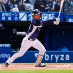 DeNA、西武から人的保証で古市獲得