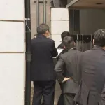 【悲報】例のサウナさん、立ち入り検査に遅刻