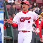 カープ秋山『阪神サトテル死球ゼロ』に「投手が日和ってる可能性」←巨人坂本「避けるのが上手いだけ」