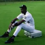 マイケルジョーダン（198cm98kg垂直跳び130cm）←こいつがMLBで通用しなかった理由