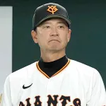 【悲報】和田「二岡何で辞めたの?」谷繁「嫌だったんでしょ」上原「カメラ回ってないとこで教えます」