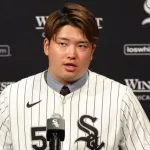 【悲報】村上宗隆さん、ポスティング申請を慎重にしていたら強豪チームで最高額のオファーを貰えてた