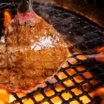日本人の焼肉離れ…焼肉店の倒産が過去最高を記録