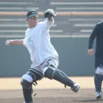 巨人山瀬（24）「契約更改保留した時に甲斐さん（33）から『もう少し我慢しなさい』と言われた」