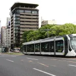 広島電鉄「¥440で市内線＆バス路線乗り放題です(土日祝の任意6時間)」